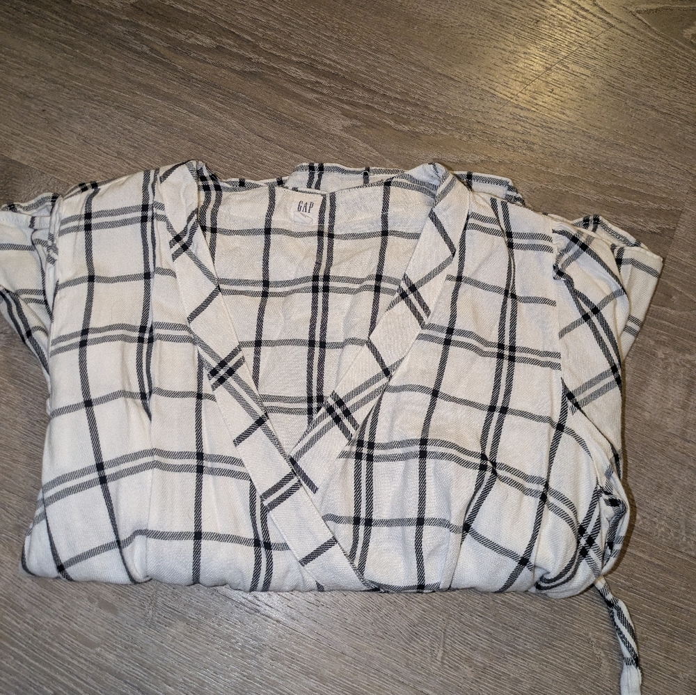 GAP BLOUSE - Picture 4 of 4